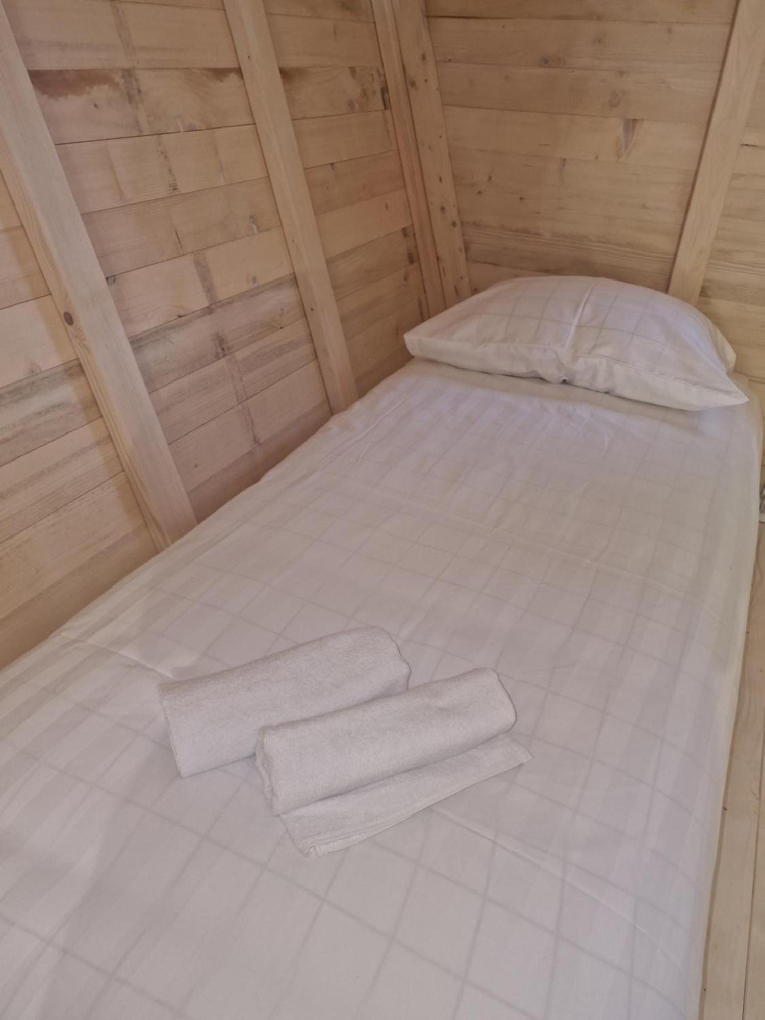 Fkk Adriatika In Fkk Solaris Naturist Resort Porec Bagian luar foto